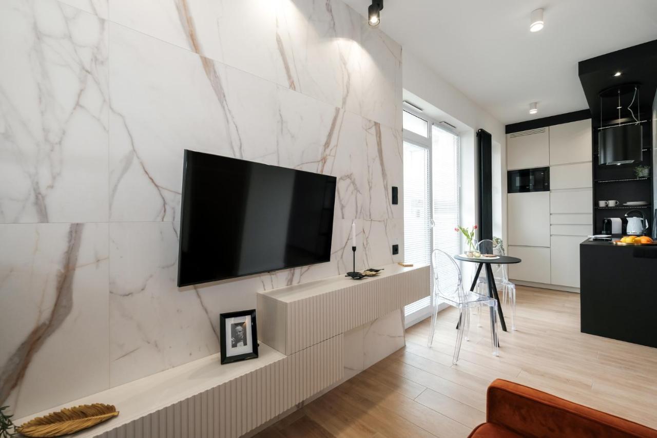 City Mood Apartamenty Lodz Fabryczna 450M Wszystko Nowe Екстериор снимка