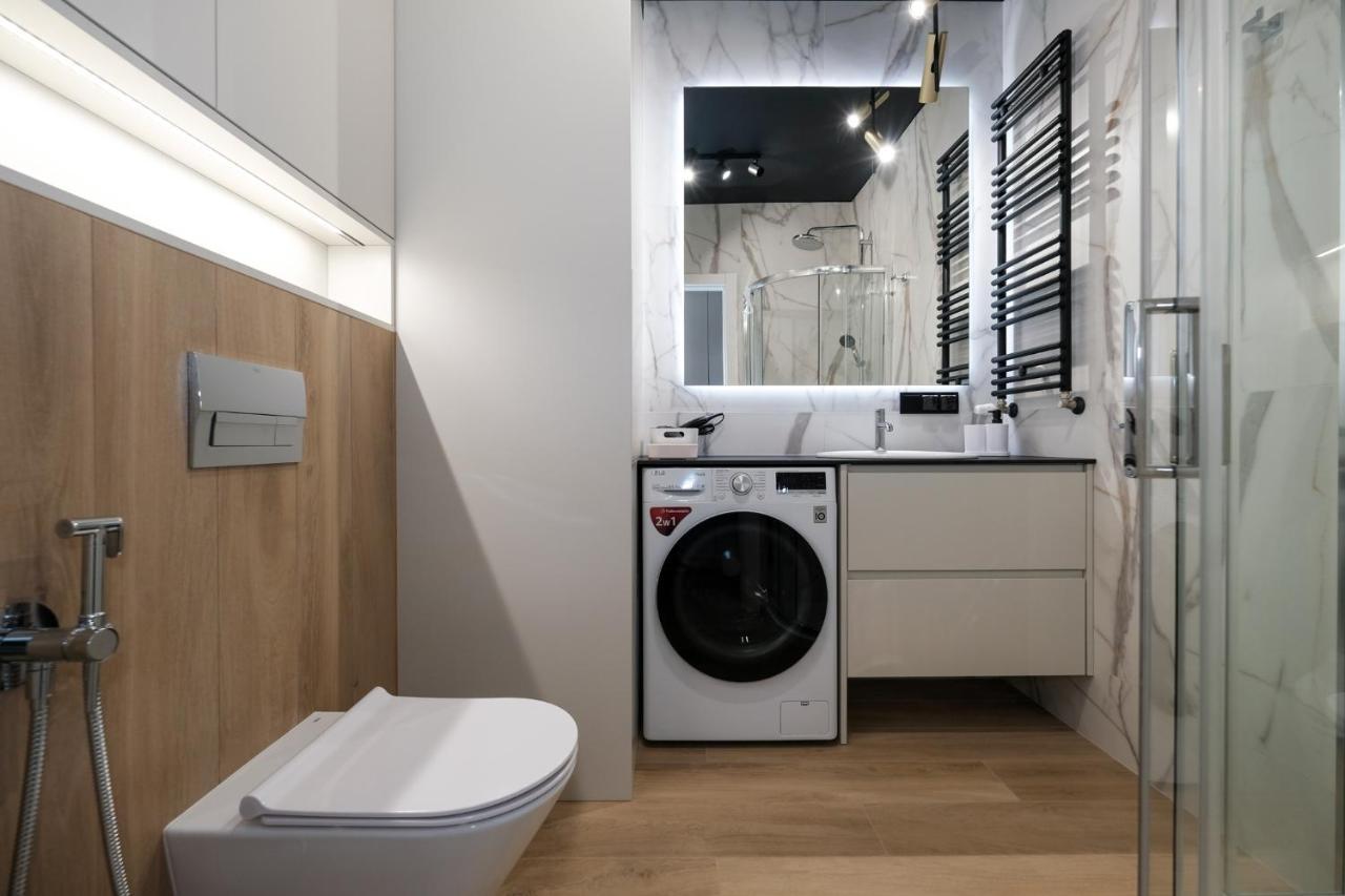 City Mood Apartamenty Lodz Fabryczna 450M Wszystko Nowe Екстериор снимка