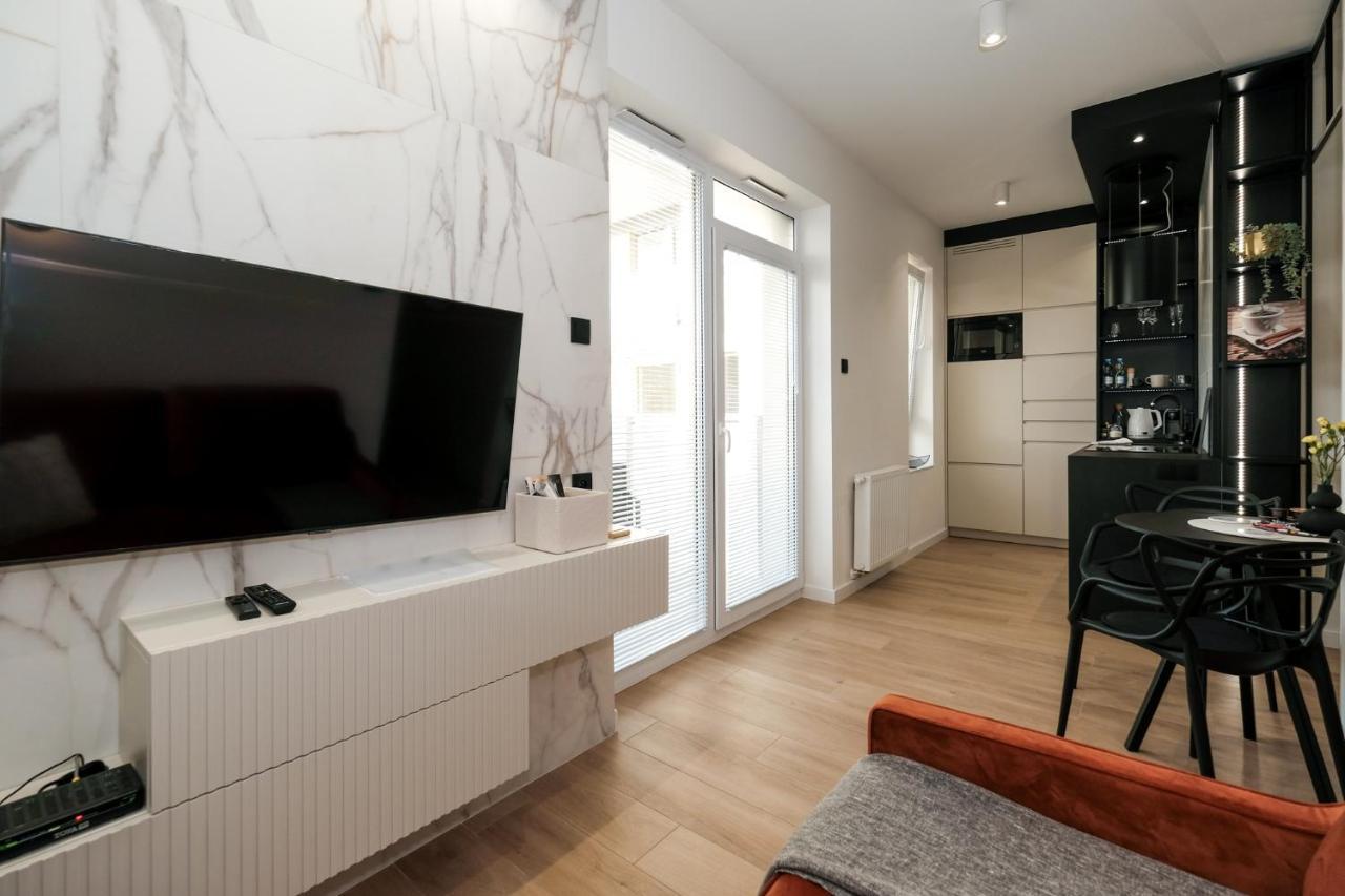 City Mood Apartamenty Lodz Fabryczna 450M Wszystko Nowe Екстериор снимка
