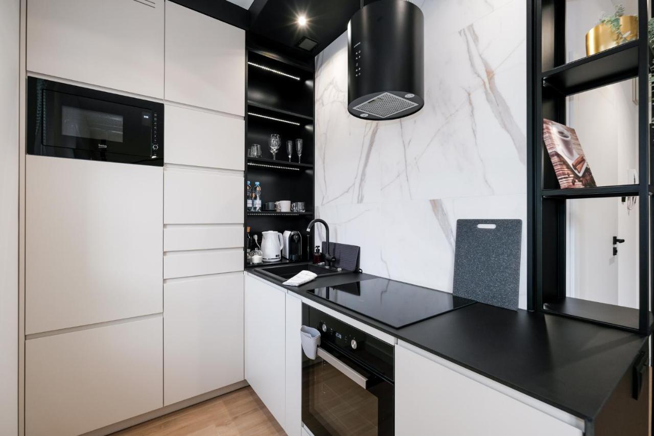 City Mood Apartamenty Lodz Fabryczna 450M Wszystko Nowe Екстериор снимка